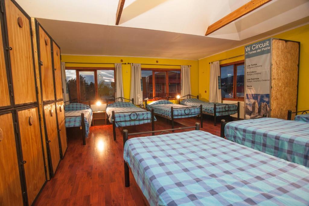 The Singing Lamb Bed & Breakfast Puerto Natales Phòng bức ảnh